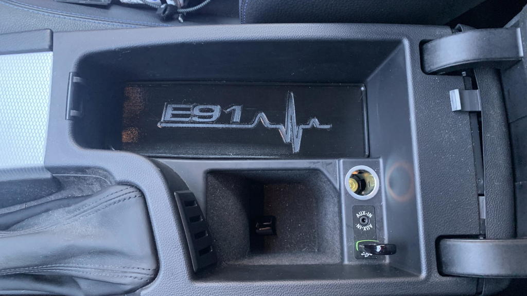 Декорированное запасное лоток BMW