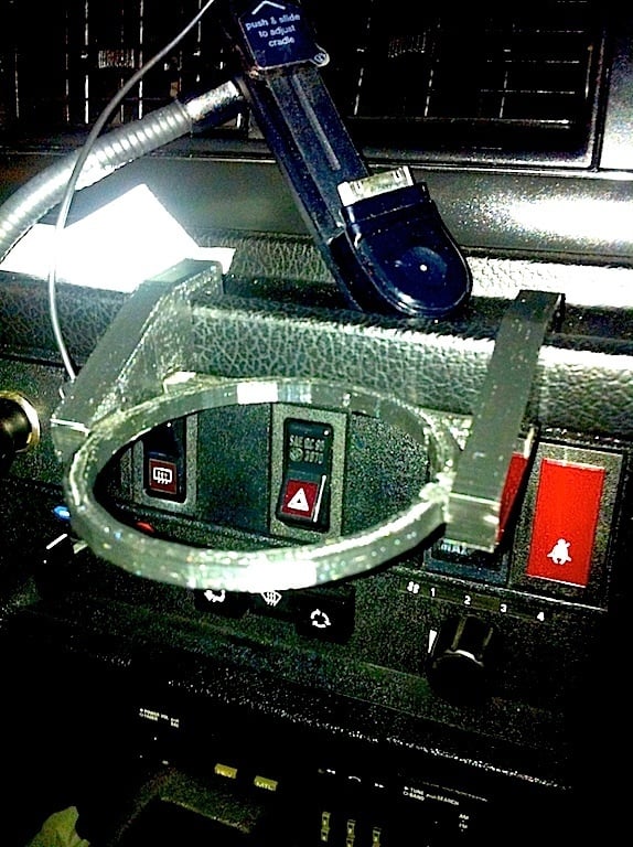 Держатель для стаканов для Volvo 240