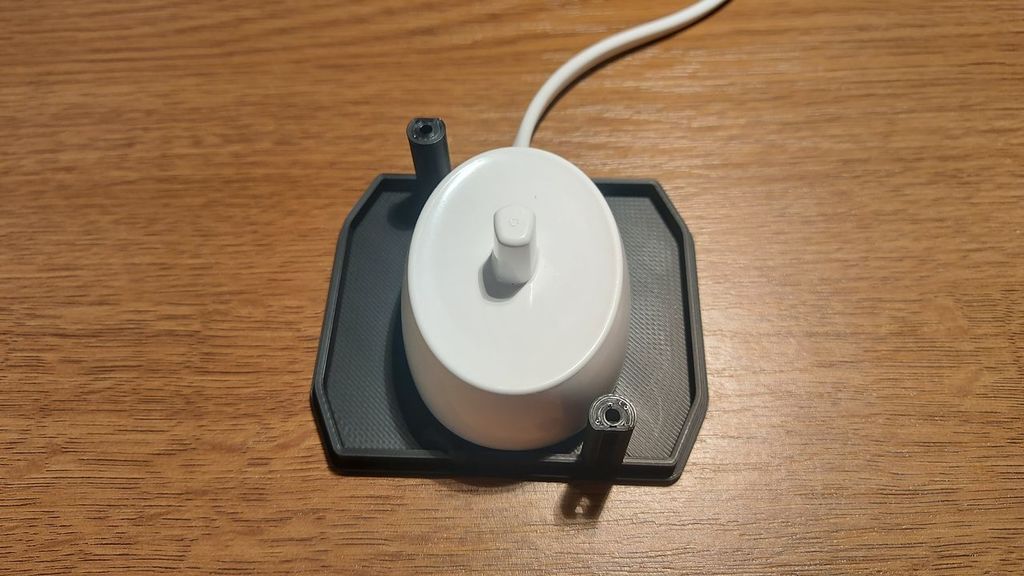 Чехол для зарядного устройства электрической зубной щетки Oral-B/Braun с местом для ключей BMW