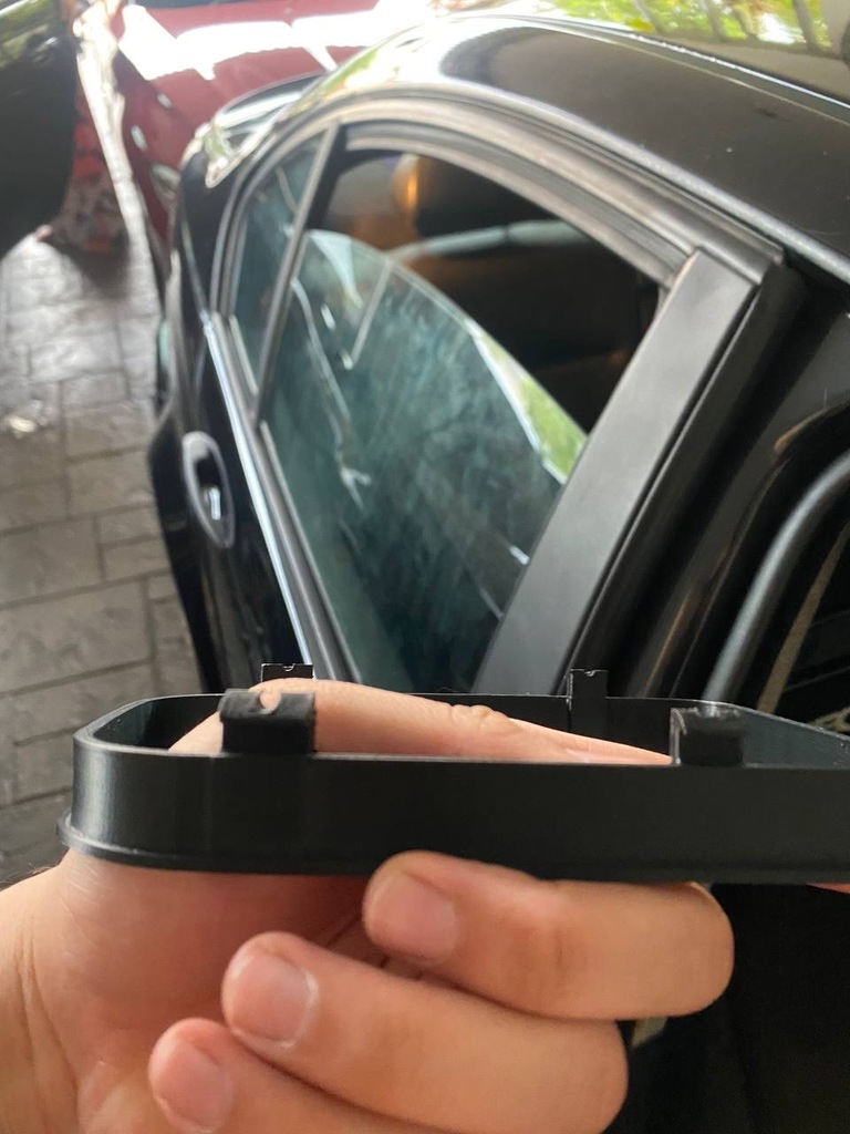 Крепление для сдвига (BMW E46 3 Series)