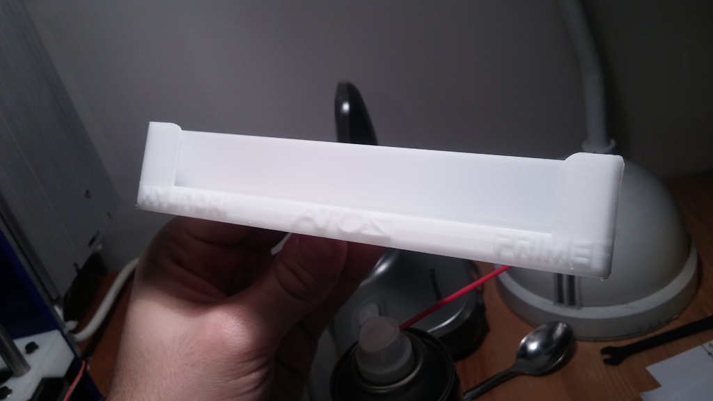 Держатель для телефона в слоте CD плеера