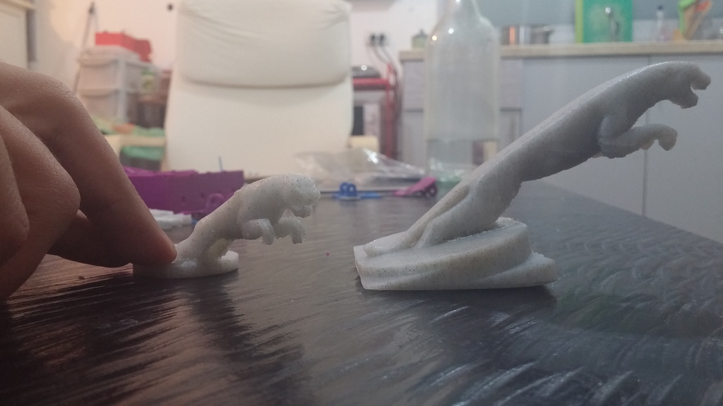 Логотип Jaguar для Hyundai i20