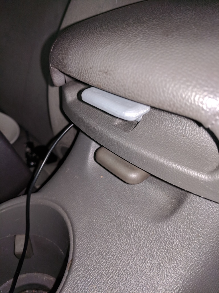 Задвижка для центральной консоли