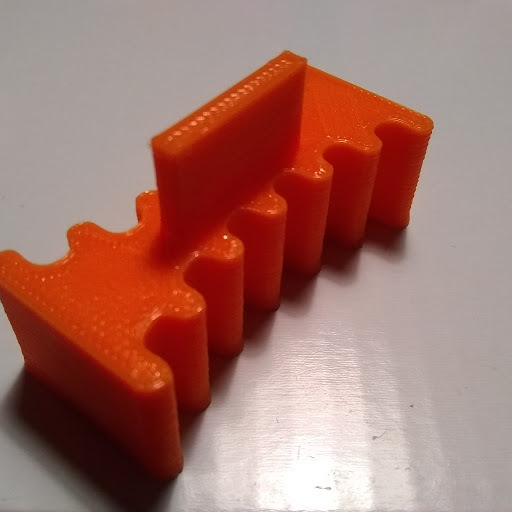 Замок-камера для фиксации кулачков