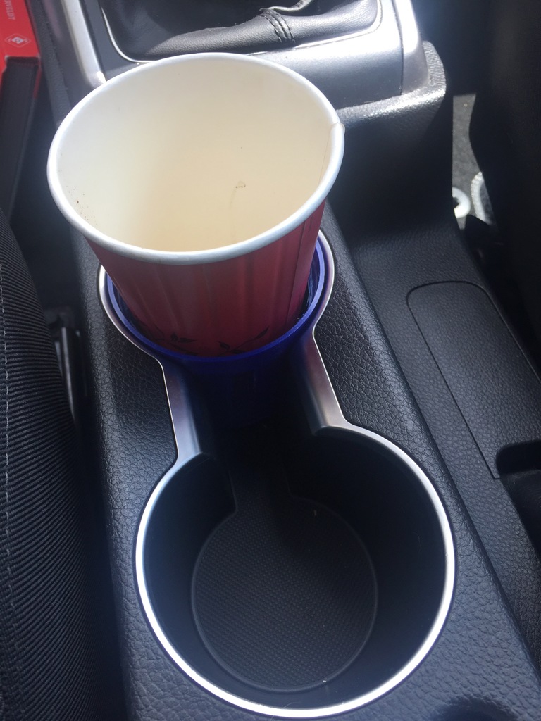 Держатель для стаканов для Hyundai i30 (2012-2017)