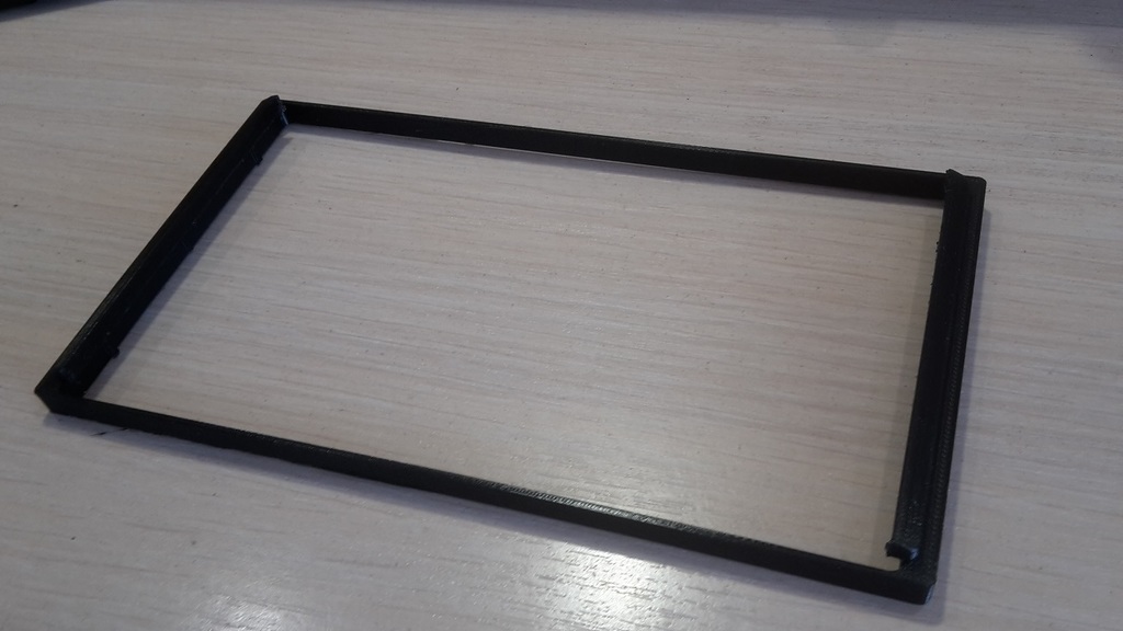 3D-модель рамки для автомагнитолы 2DIN