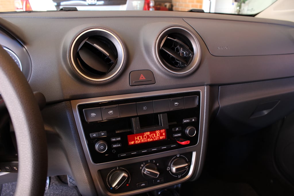 Держатель для компакт-дисков Iphone - Volkswagen Gol