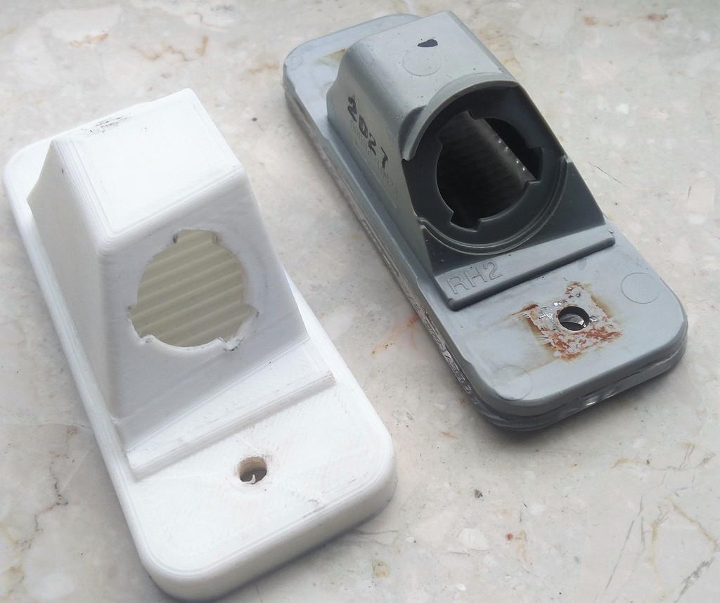 Крышка/Держатель заднего фонаря (левая) для Hyundai SantaFe 2012