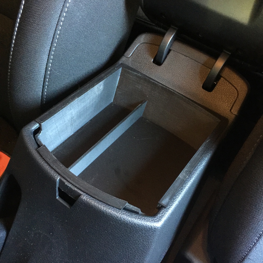 Центральный подлокотник для Hyundai i30 PD