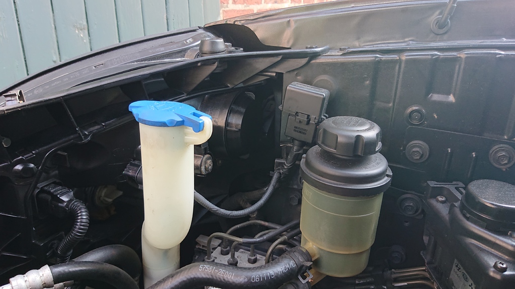 Заглушка фары для Hyundai Tucson