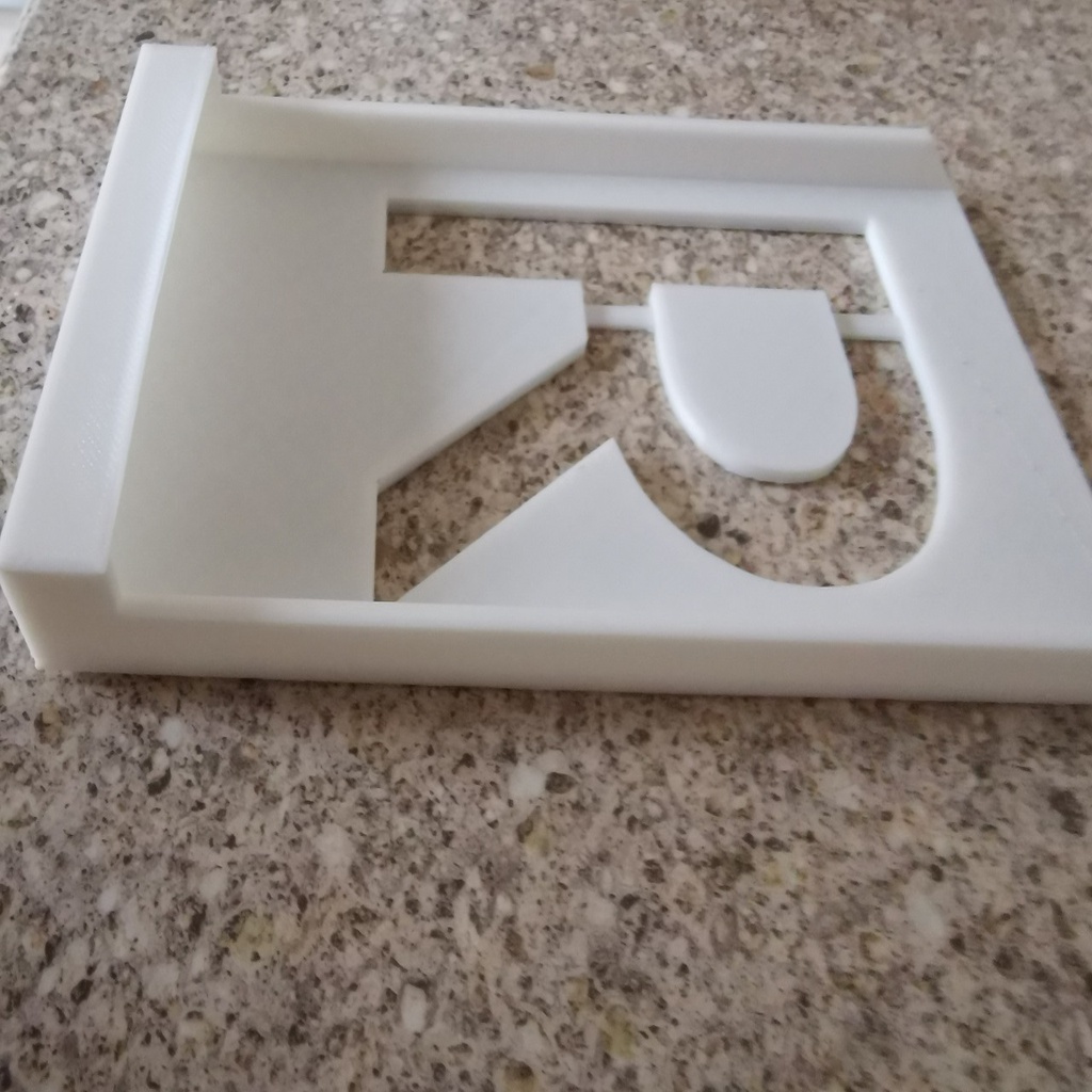 Держатель для телефона в автомобиле