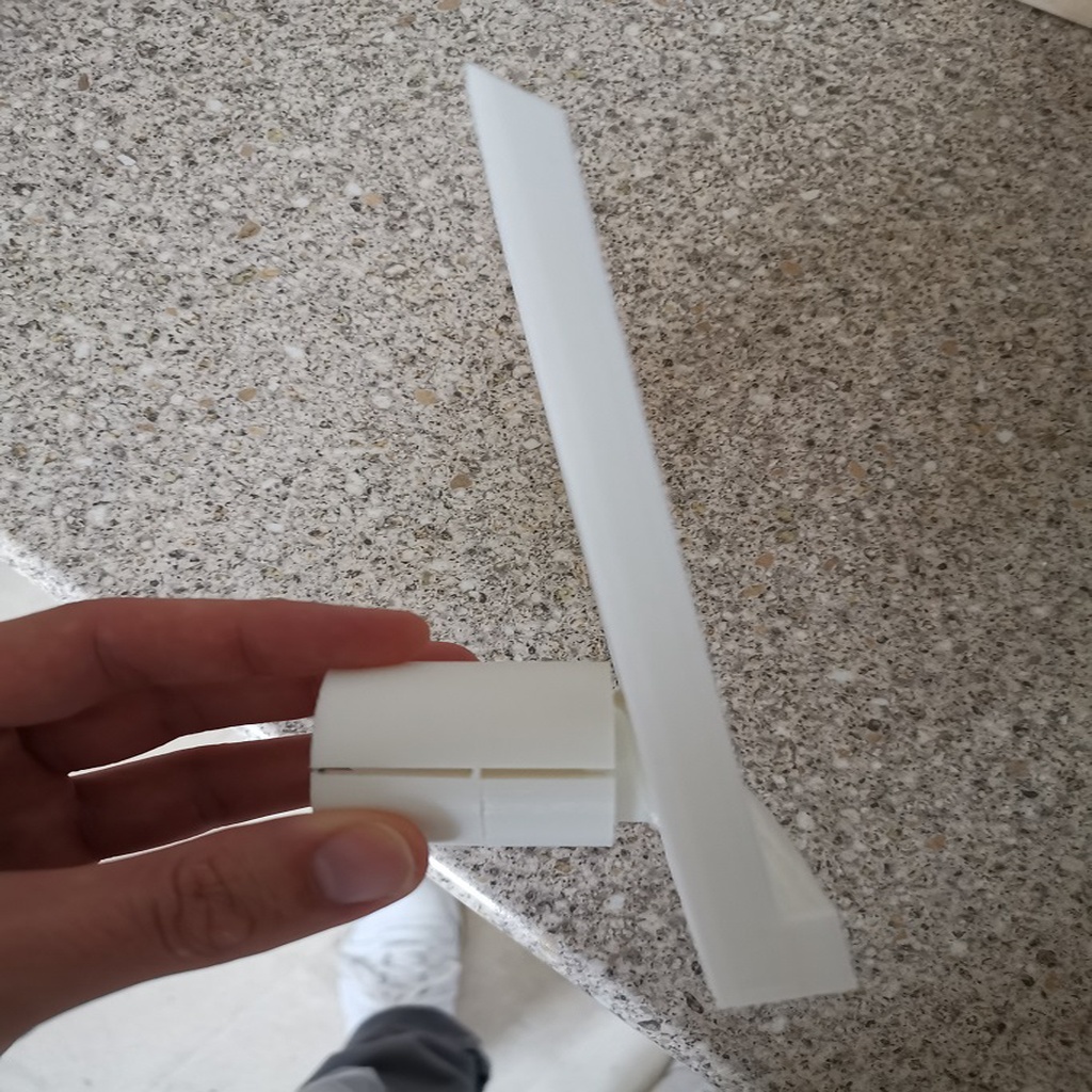 Держатель для телефона в автомобиле