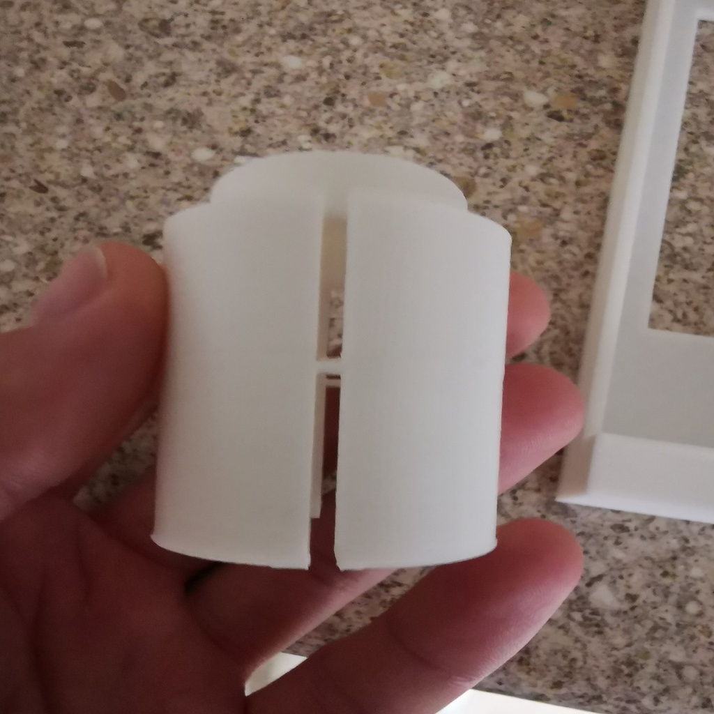 Держатель для телефона в автомобиле