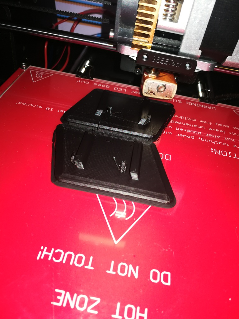 Замена крышки сопла фары Hyundai i40