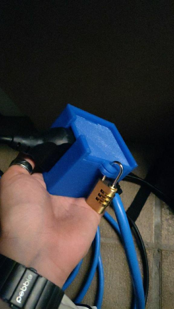 Коробка для защиты электроподключений