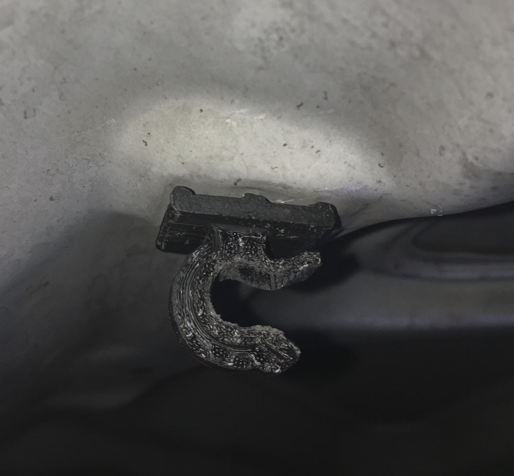 Держатель для палки для поддержания капота