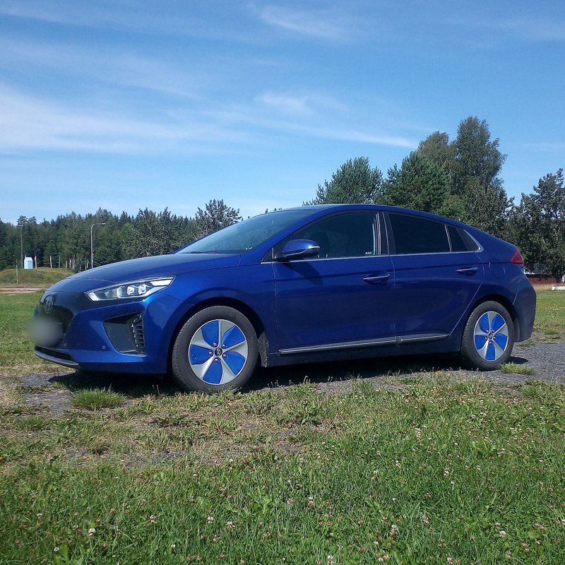 Аэродинамические вставки для дисков на Hyundai Ioniq Electric