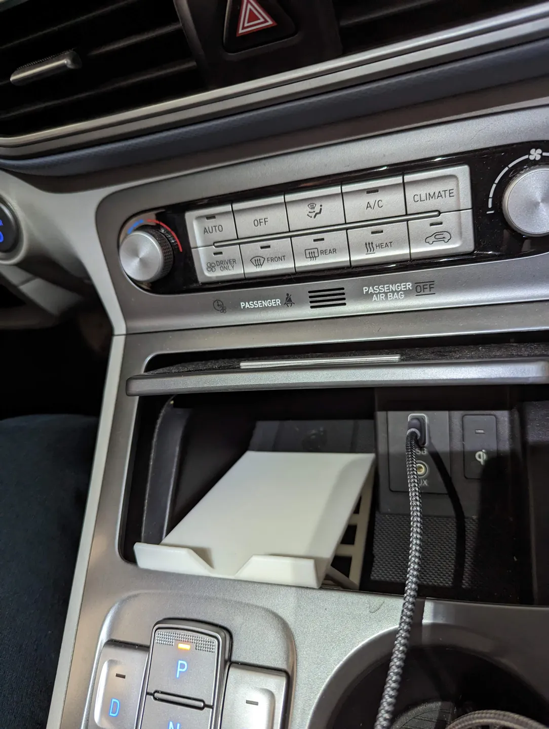 Компактная подставка для телефона