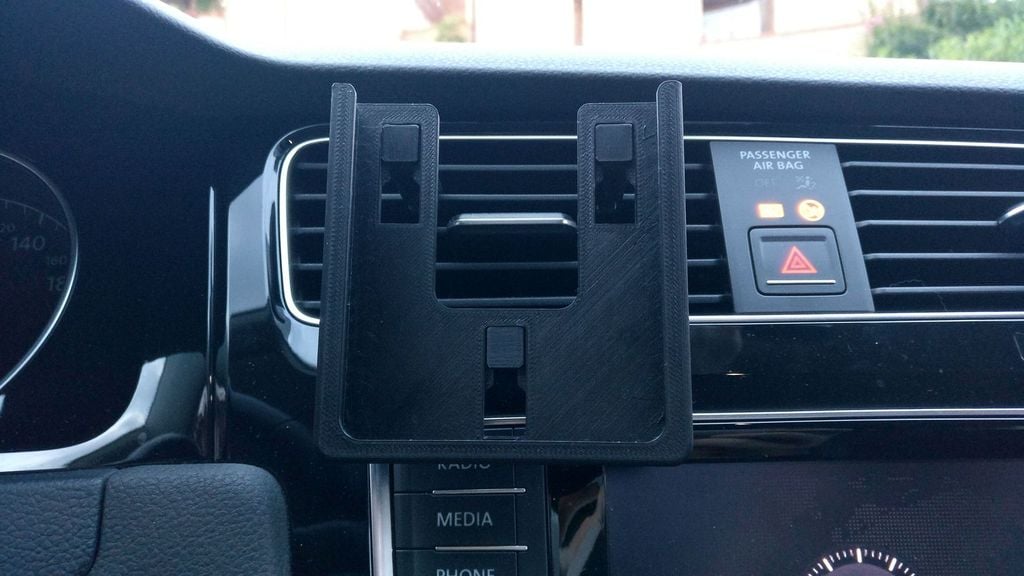 Держатель для телефона с магнитами