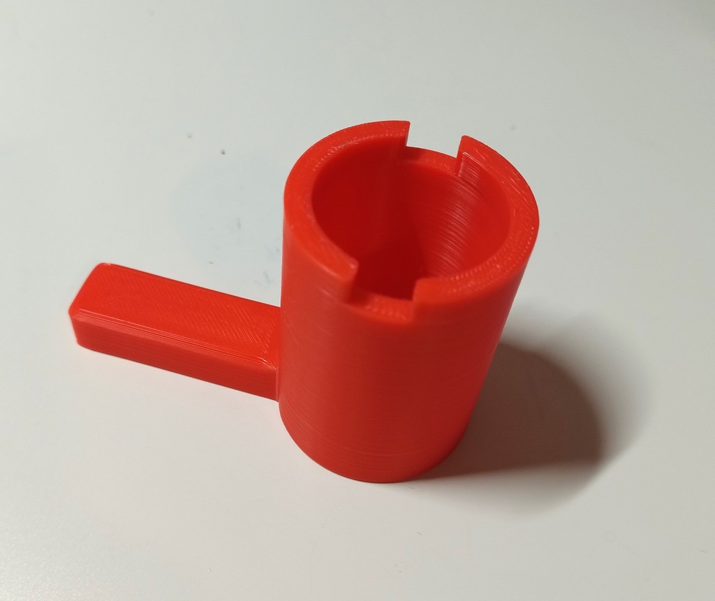 Простой инструмент для замены ламп