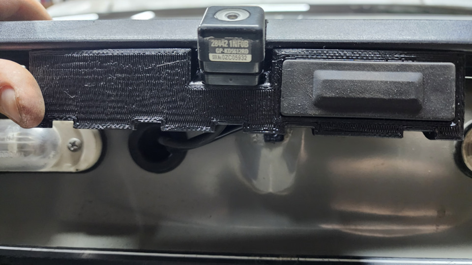 Камера Infiniti G37 с кнопкой Hyundai/KIA