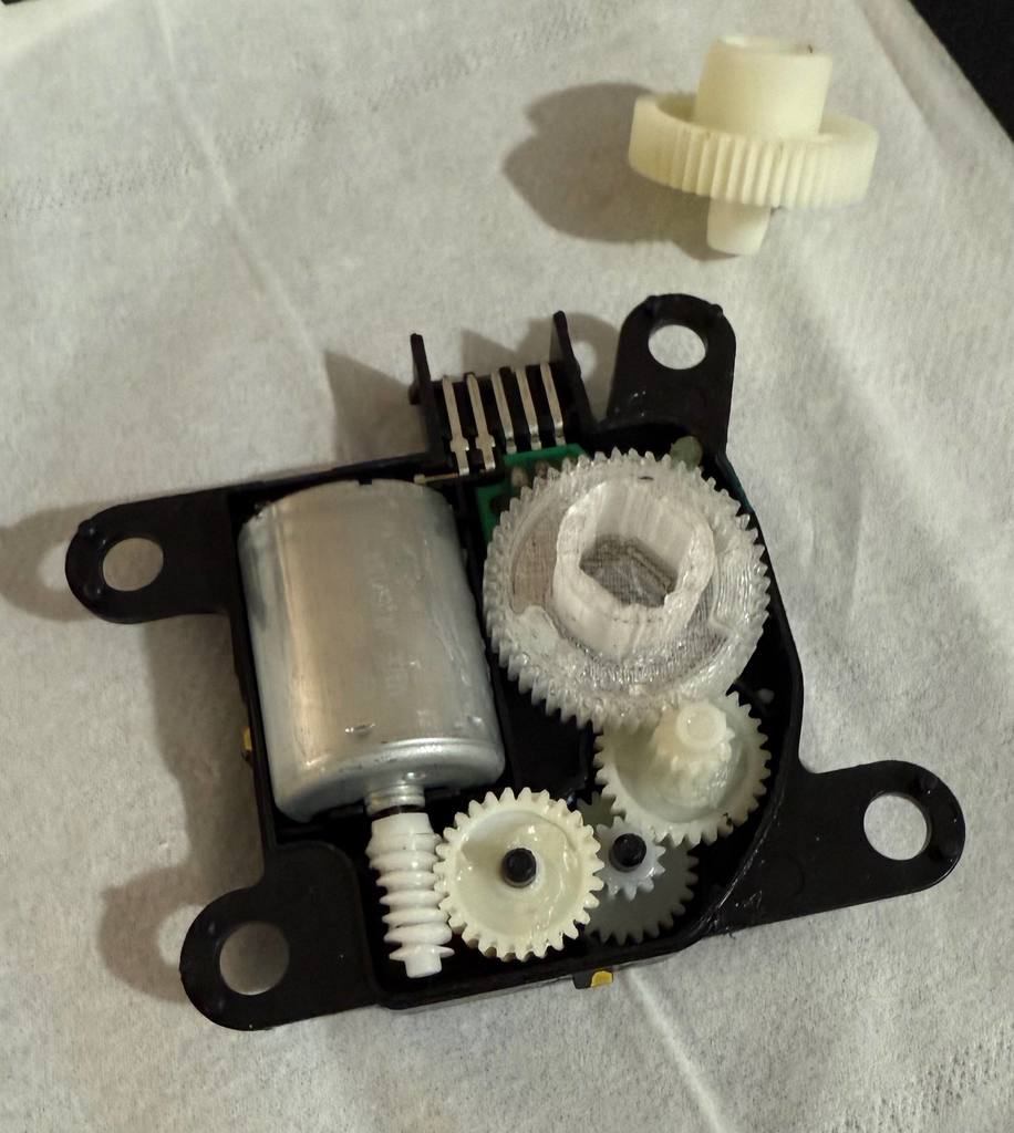 Механизм для A/C Blend Door Hyundai i20 (2010-2015)