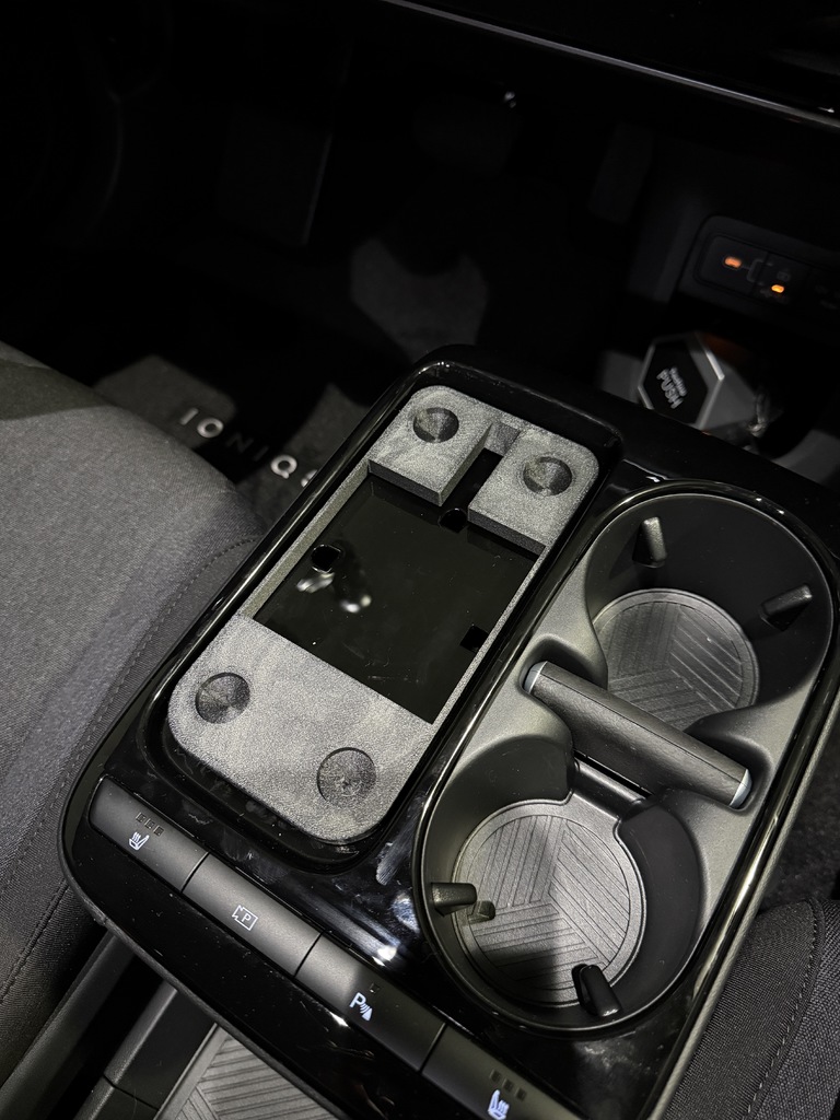 Беспроводное зарядное устройство для Hyundai Ioniq 5