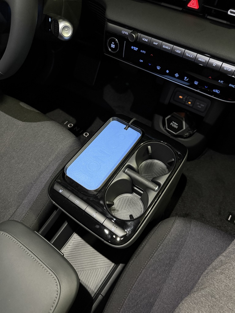 Беспроводное зарядное устройство для Hyundai Ioniq 5