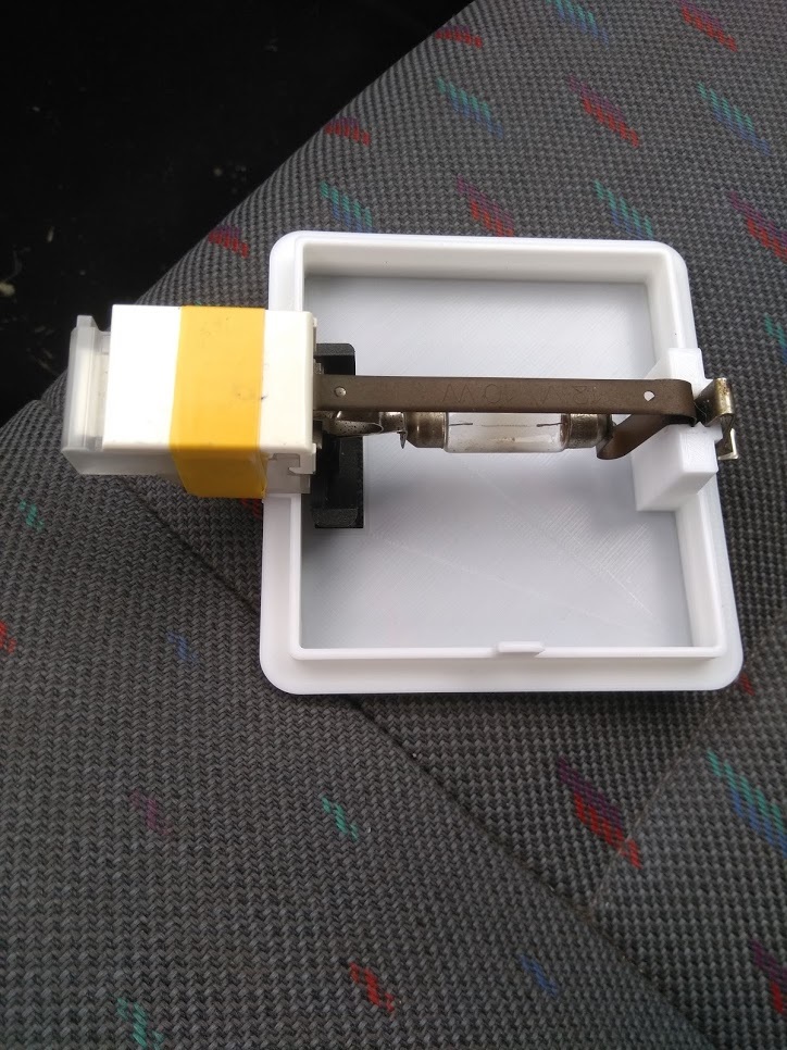 Запчасть для потолочной лампы