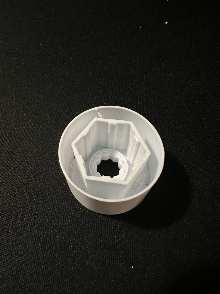 Колпачок для болта колеса