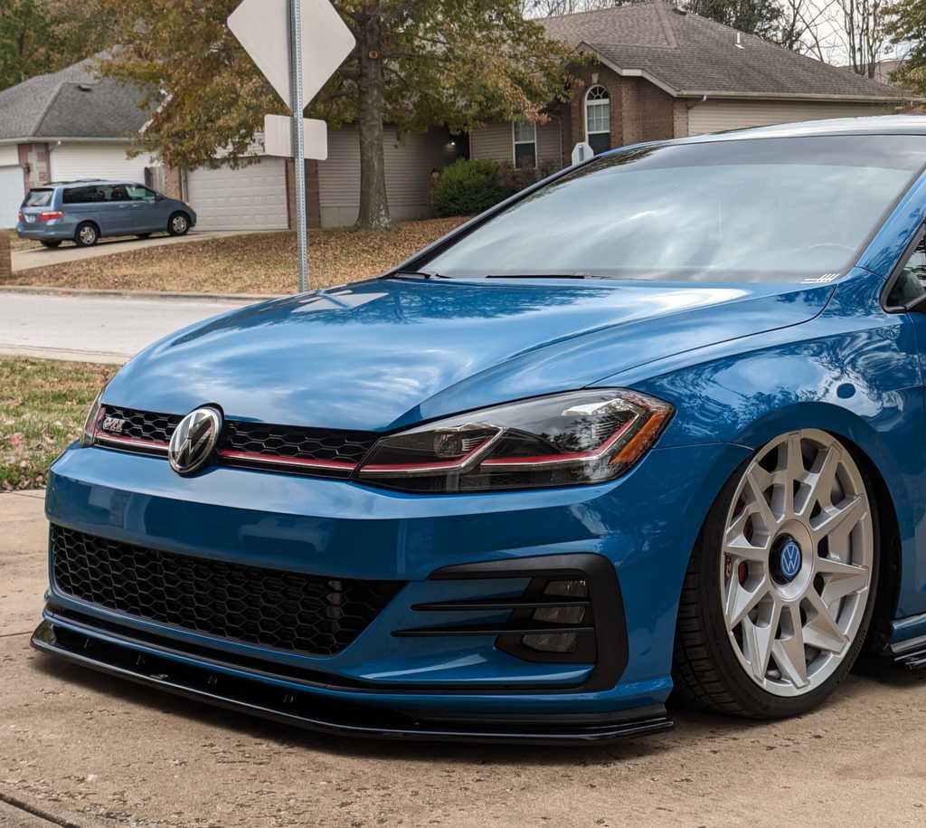 3D-модель VW логотипа