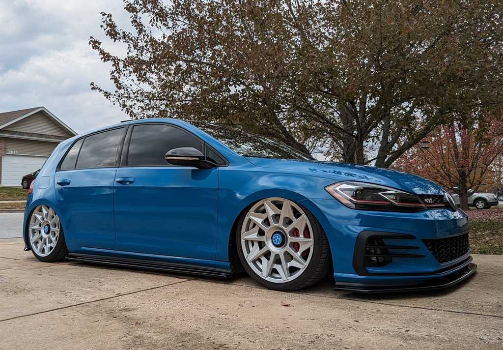 3D-модель VW логотипа