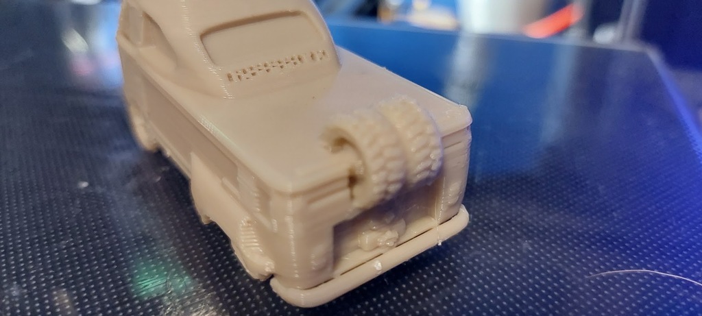 Volkswagen Type 2 (T1) с новыми колесами и крышей от Жука