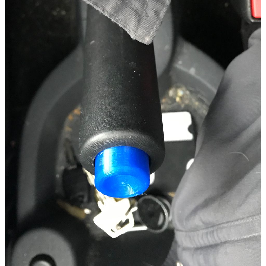 Быстрое решение для отсутствующей ручки на ручном тормозе Mitsubishi Colt