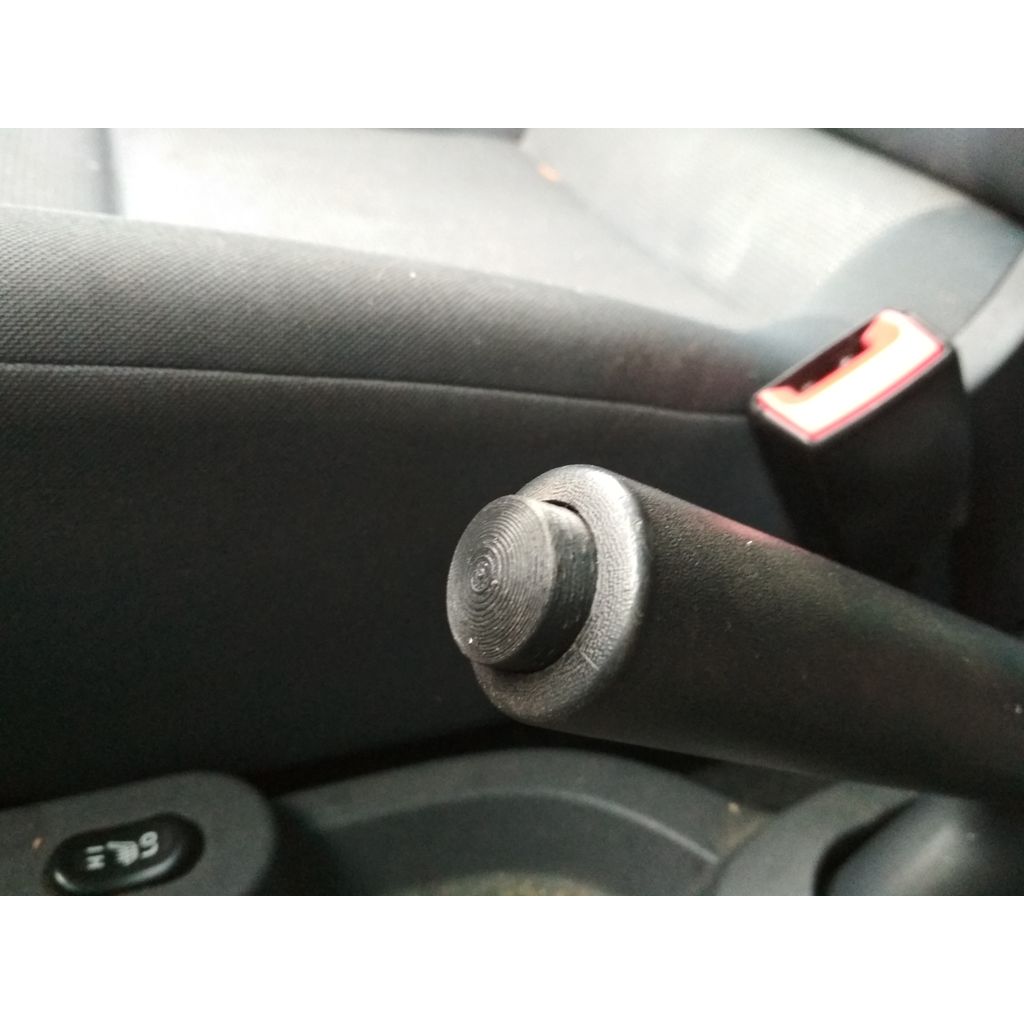 Кнопка ручного тормоза Mitsubishi Colt z34