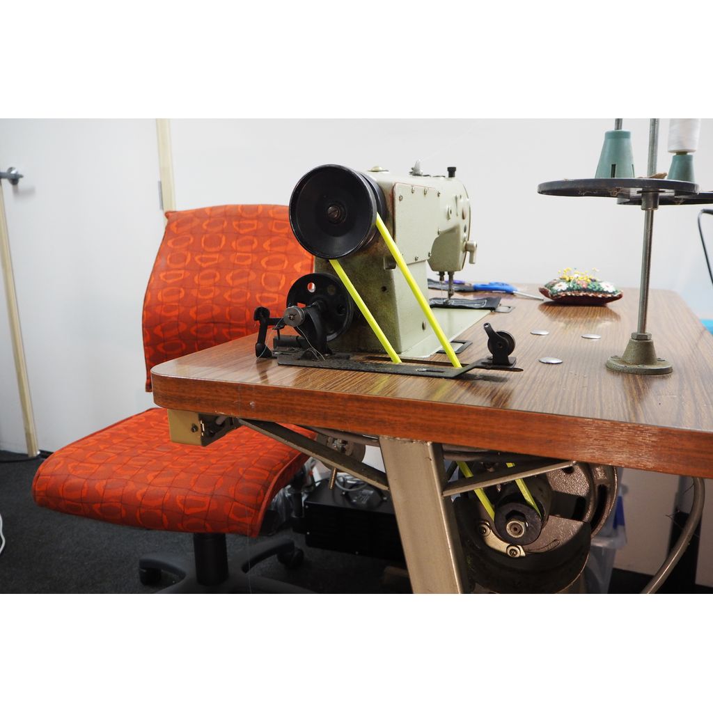 Замена моторного шкива для швейной машины Mitsubishi DB-130G