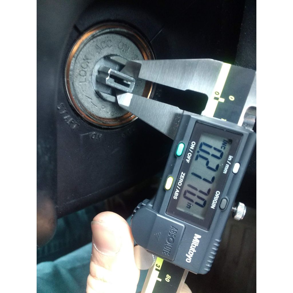 Замена базовой пластины для автомобилей Mitsubishi и Mazda