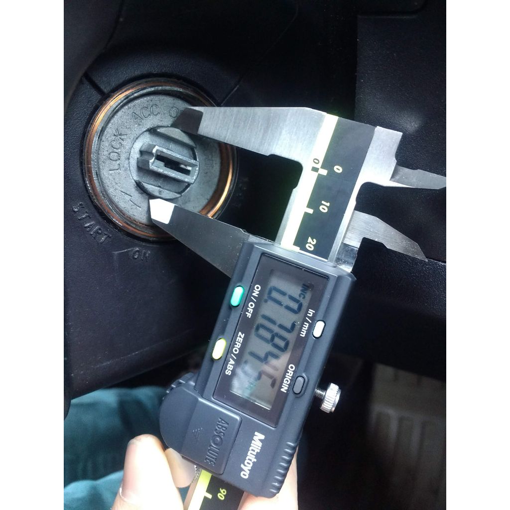 Замена базовой пластины для автомобилей Mitsubishi и Mazda