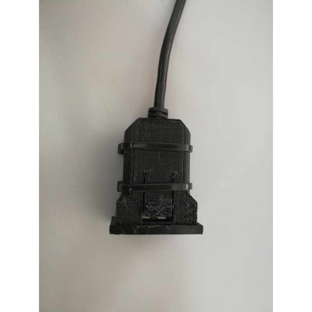 Держатель USB для подлокотника в Mitsubishi ASX