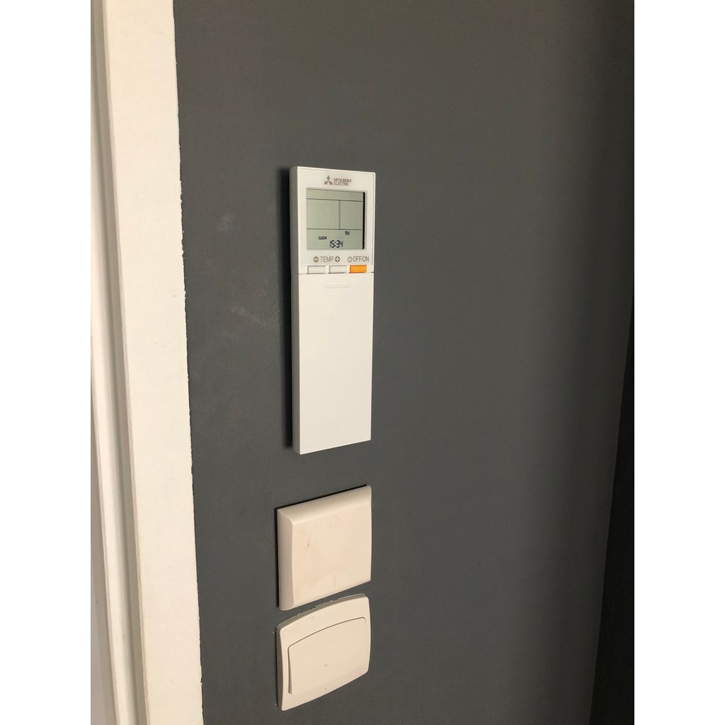 Держатель для пульта дистанционного управления