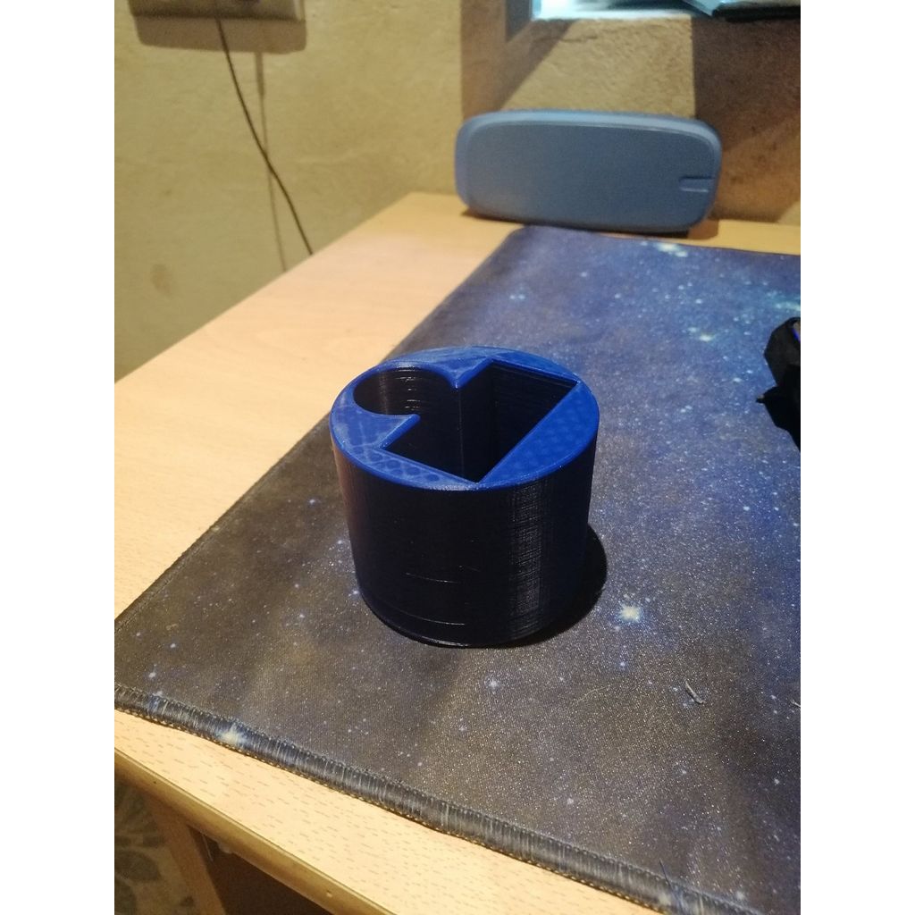 Держатель для вейпа в автомобиле