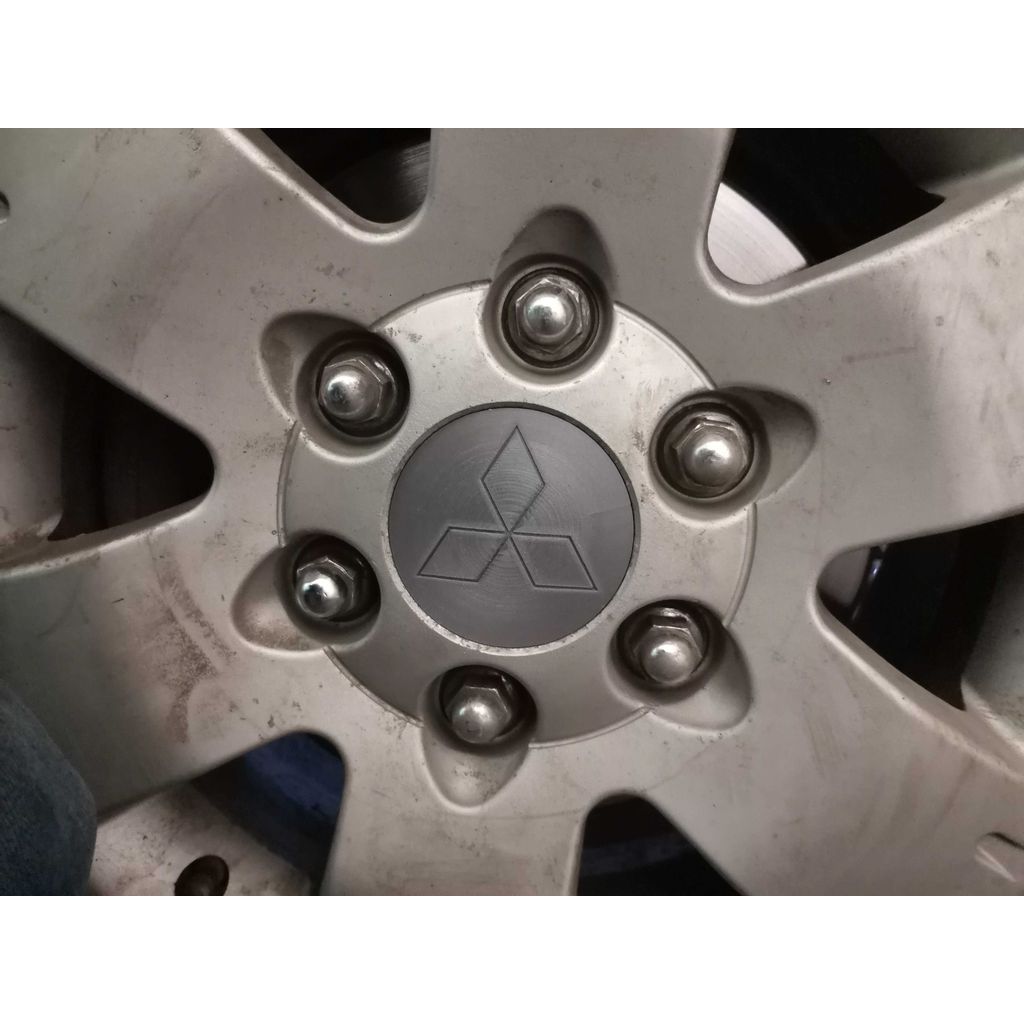 Крышка центровки для дисков Pajero 3