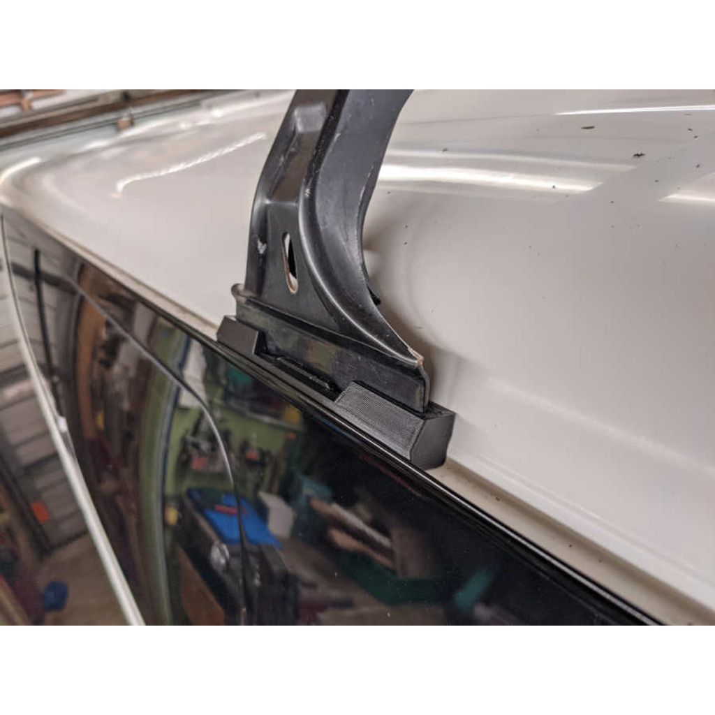 Подножка для крыши Mitsubishi L300 Delica