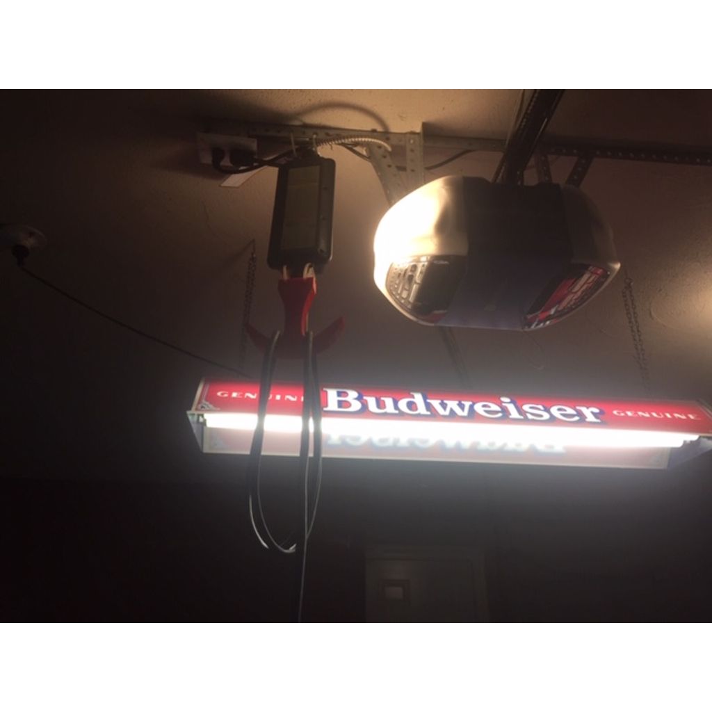 Держатель для зарядного устройства EV