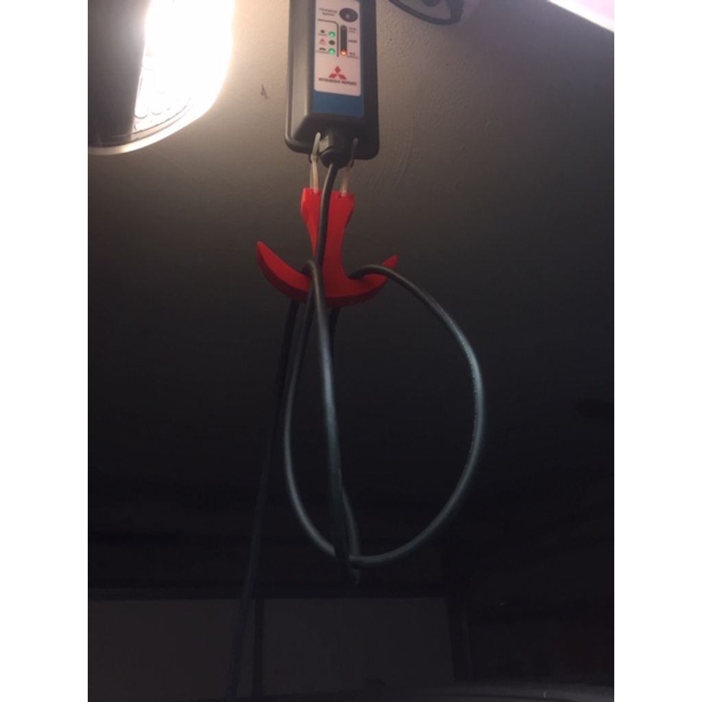 Держатель для зарядного устройства EV