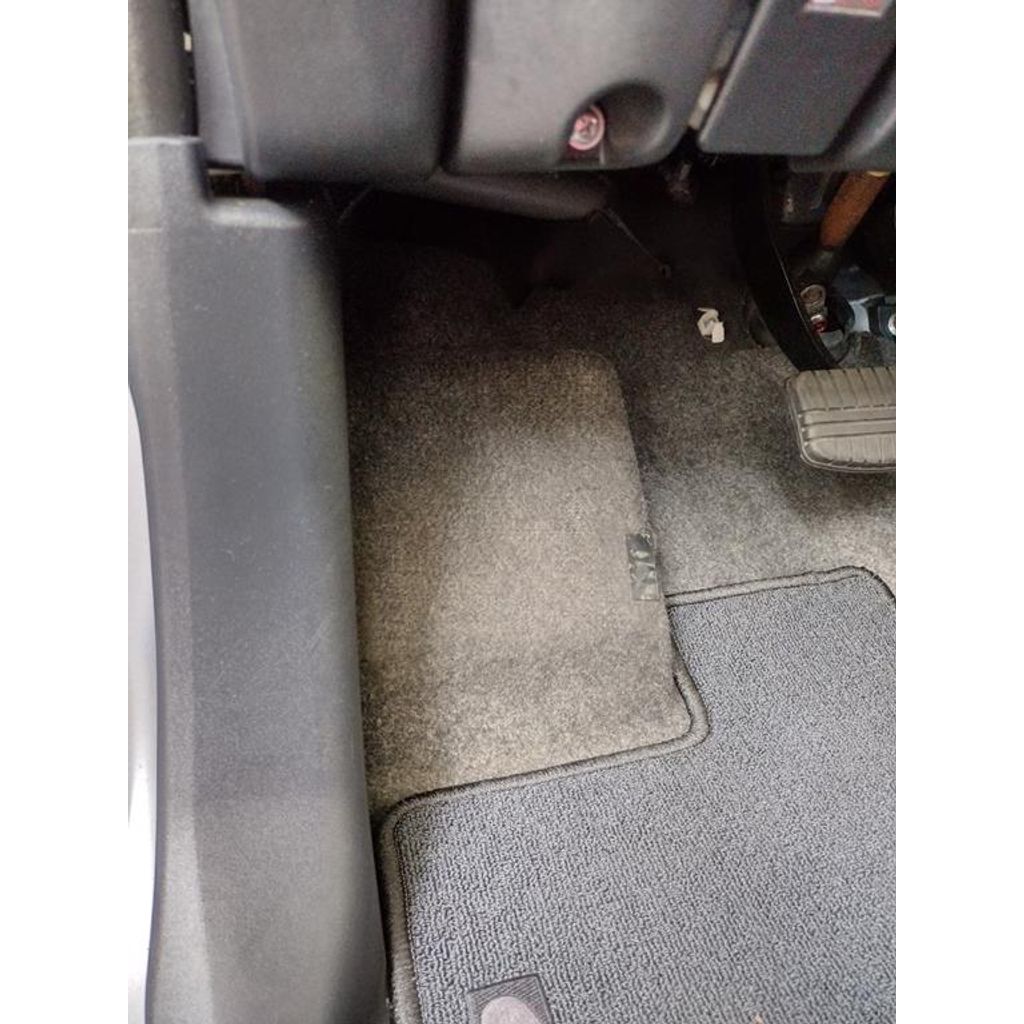 Накладка для подножки левой ноги