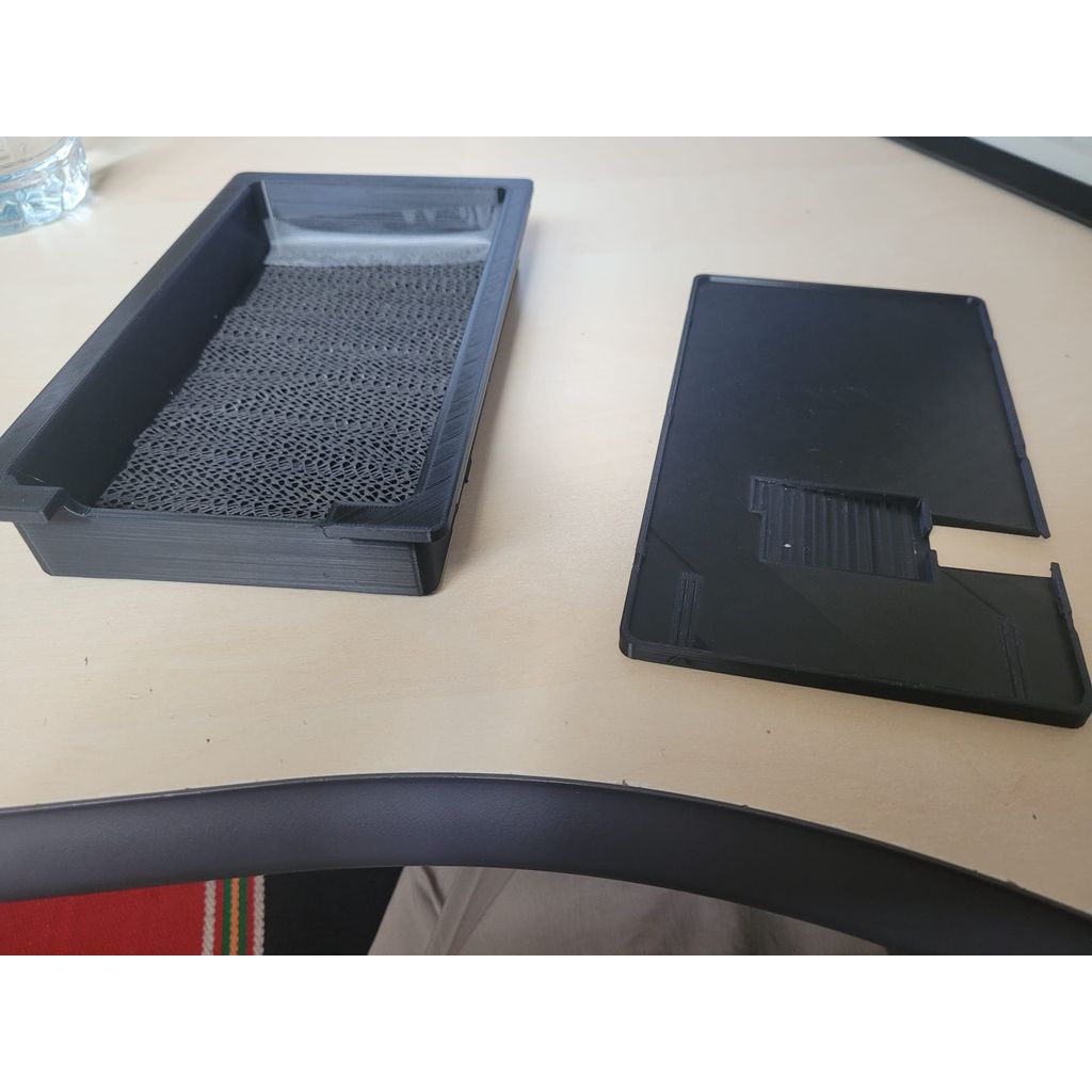 Беспроводное зарядное устройство для Mitsubishi Outlander