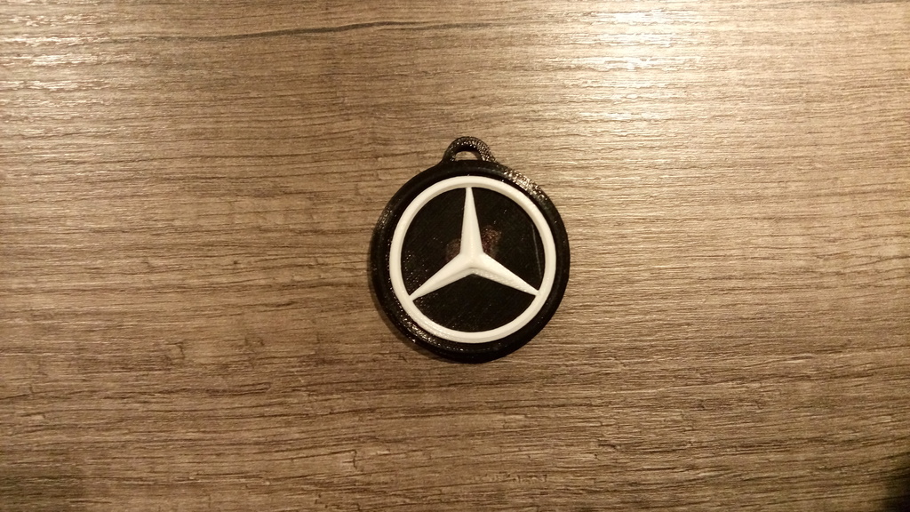 Брелок Mercedes