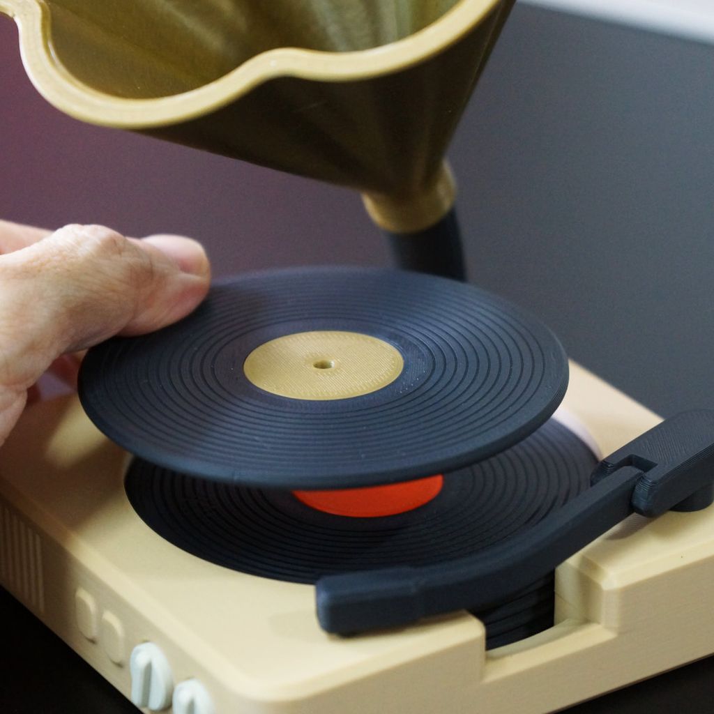 Набор подставок в стиле граммофона