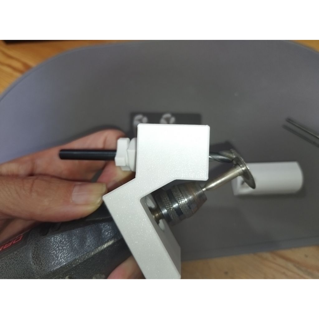 Устройство для заточки сверл на реноваторе Dremel